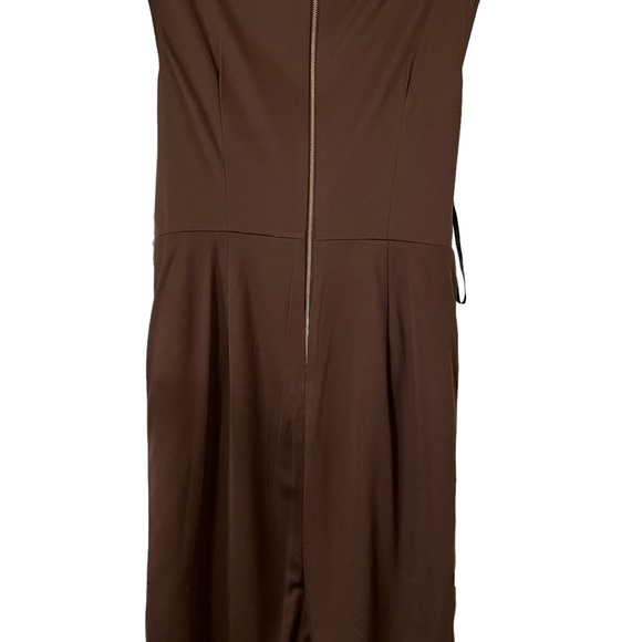 Ellen Tracy Brown Sleeveless Sheath with Mid-Century Gold Metal Accent Size 6 - Picture 7 of 12